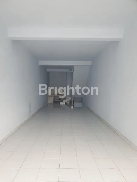 image RUKO 4 LANTAI  DI LAMADUKELLENG, DEKAT SMA RAJAWALI (4)