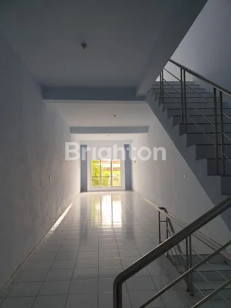 image RUKO 4 LANTAI  DI LAMADUKELLENG, DEKAT SMA RAJAWALI (3)