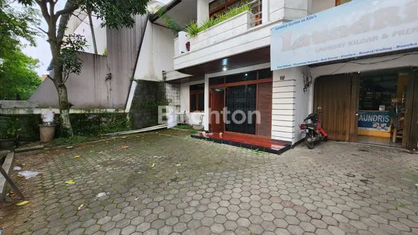 image RUMAH STRATEGIS BANDUNG, LT 290M² & SIAP HUNI (1)