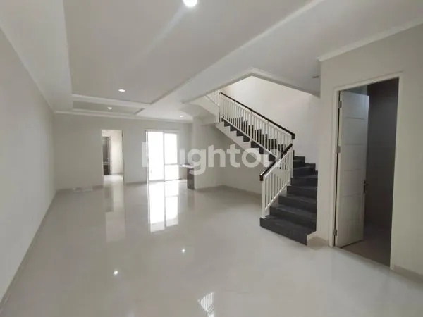 image RUMAH MANYAR TIRTOASRI BARU GRESS (8)