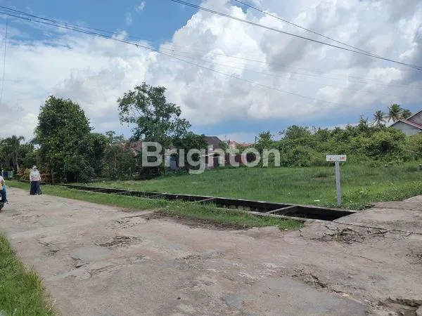 image TANAH STRATEGIS 956M² DEKAT PASAR KEMUNING, DANAU SENTARUM PONTIANAK (2)