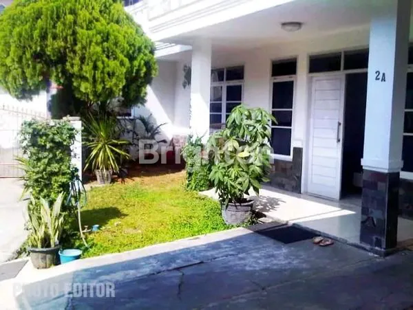 image RUMAH MEWAH 2 LANTAI DI ISTANA KAWALUYAAN, DEKAT TOL & MALL (4)