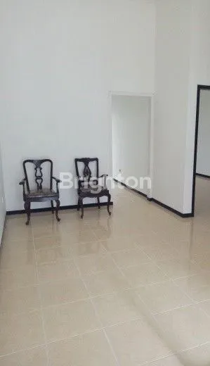 image RUMAH MEWAH 1 LANTAI DI PUNCAK DIENG, 1 MENIT KE UB MALANG (2)