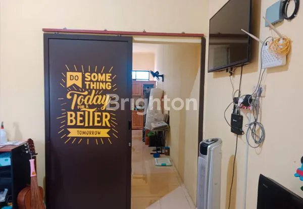 image DISEWAKAN RUKO 2 LT COCOK UNTUK USAHA ATAU KANTOR LOKASI STRATEGIS DI PUSAT PEREKONOMIAN DI TLOGOSARI SEMARANG (7)