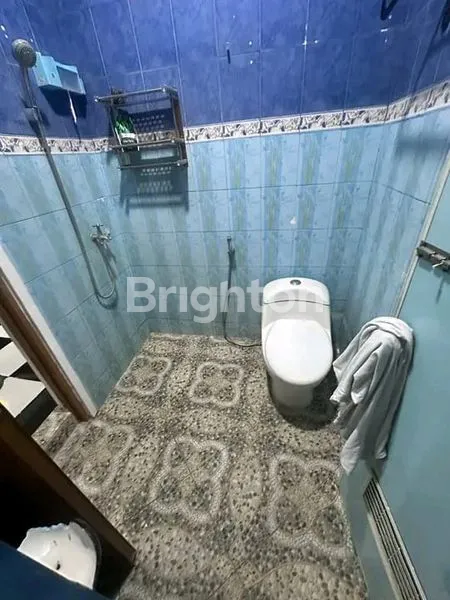 image RUMAH 1 1/2 LANTAI SIAP HUNI LOKASI DI KOMPLEK DUTA INDAH PONDOK GEDE BEKASI  (8)