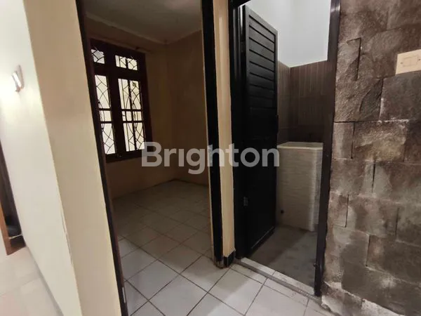 image KAHURIPAN NIRWANA SIDOARJO SEWA RUMAH 3 KAMAR DEKAT LIPPO MALL (7)