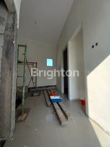 image RUMAH DESAIN MINIMALIS CANTIK 2 LT, INDENT, MEDOKAN AYU (4)