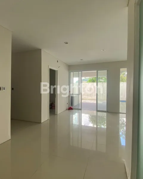 image CITRALAND, RUMAH ELIT 3 LANTAI BY CIPUTRA DENGAN LOKASI PREMIUM & STRATEGIS DI BATAM CENTRE (6)