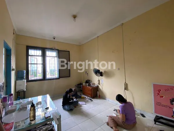 image KOMPLEK AMIR HAMZAH LUBIS JL. BRIGJEND KATAMSO (5)