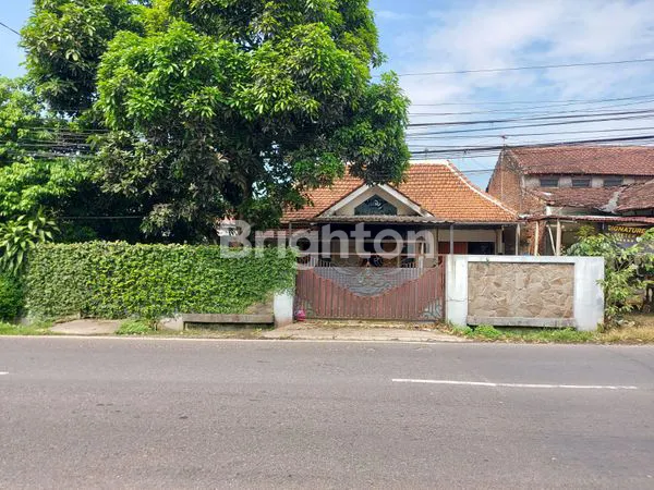 image RUMAH SIAP HUNI KARANGGENENG, JALAN UTAMA  UNGARAN-GUNUNG PATI (1)