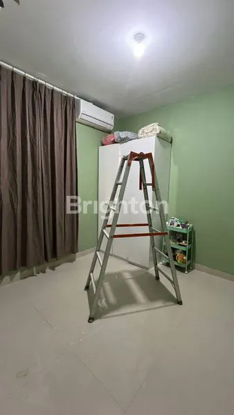 image RUMAH MEWAH 2 LANTAI FULL FURNISH DI BUKIT DAMAI INDAH BALIKPAPAN (5)