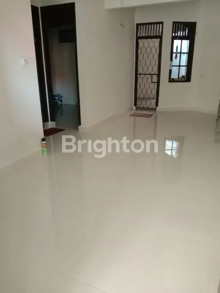 image RUMAH MINIMALIS 4KT DI BUKIT DAMAI INDAH, ONE GATE SYSTEM (4)