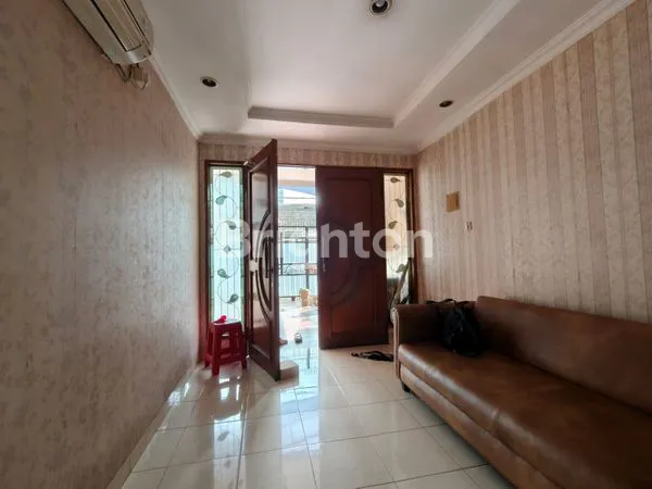 image RUMAH STANDAR MURAH DI JANUR ASRI KELAPA GADING (4)