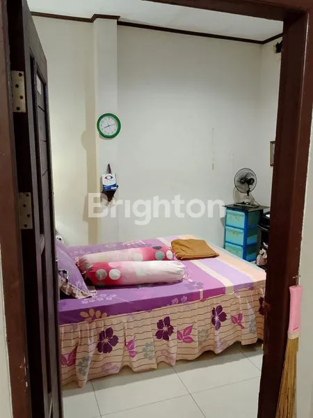 image RUMAH 2 LANTAI 4 KAMAR DI SUMBER REJO (8)