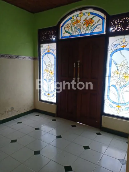 image DIJUAL RUMAH LANTAI 2 DI KEDIRI TABANAN (8)
