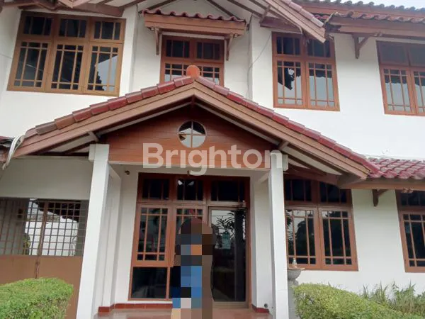 image DI JUAL RUMAH HOEK MEWAH 2 LT DI VILLA MELATI MAS TANGERANG (3)