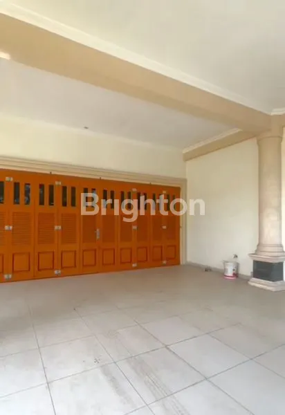 image RUMAH  CANTIK MEWAH POSISI HOOK MEDAN BARU (7)