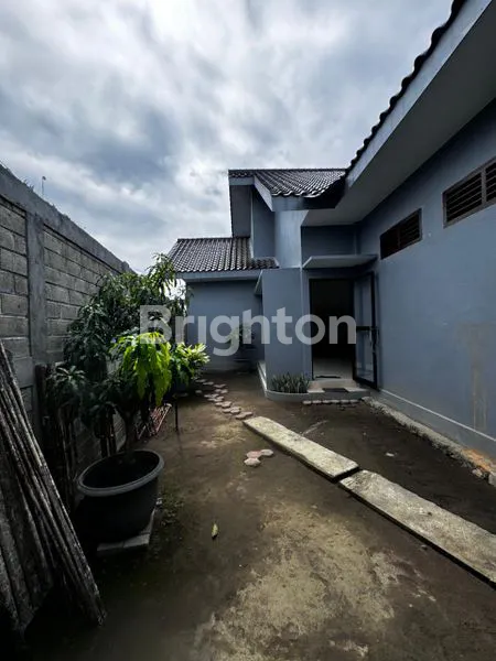 image TOKO RUMAH DAN GUDANG STRATEGIS DEKAT PASAR BANDUNG TULUNGAGUNG (3)