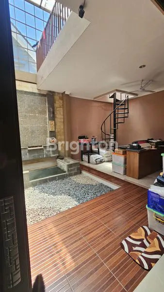 image RUMAH MEWAH FULL FURNISH THE AVANI BSD, 238M2, DEKAT STASIUN, TOL AEON BSD & UNIVERSITAS (3)