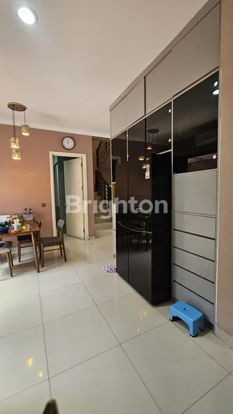 image RUMAH MEWAH FULL FURNISH THE AVANI BSD, 238M2, DEKAT STASIUN, TOL AEON BSD & UNIVERSITAS (5)