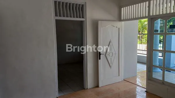 image RUMAH 2 LANTAI MINIMALIS SIAP HUNI DI KOTA MADIUN (2)