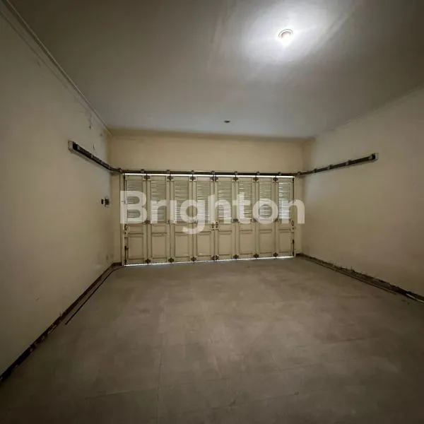 image RUMAH MEWAH 2 LANTAI 700M² DI MARGOREJO INDAH - FULL FURNISHED (7)