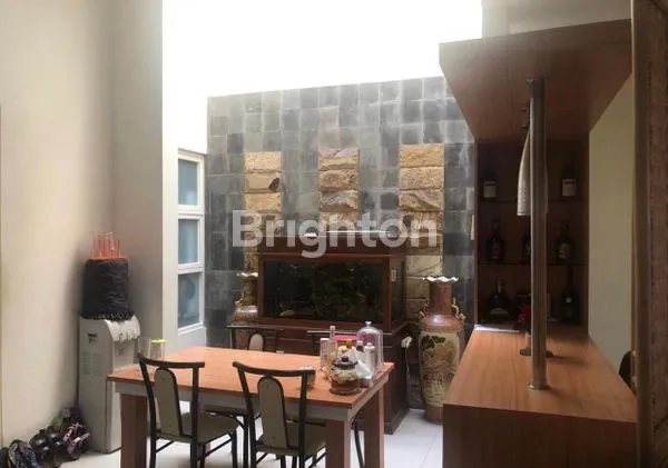 image RUMAH 2 LANTAI DI BAWAH HARGA APPRAISAL (4)