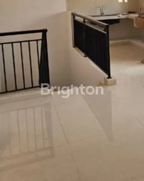 image RUMAH MEWAH DAN KOKOH GANDARIA UTARA - JAKARTA SELATAN  (6)