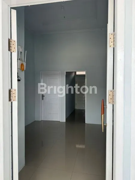 image RUMAH ASRI 2KT DI WONOREJO - HALAMAN LUAS DAN TERAWAT (3)