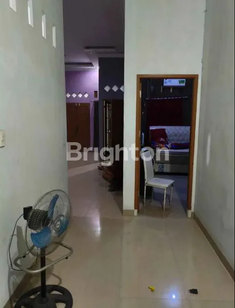 image RUMAH MINIMALIS 3KT FULL GRANIT DI TEMBUNG - SHM SIAP HUNI (3)