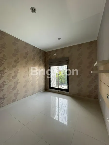 image RUMAH TERAWAT DALAM KOMPLEK CINERE DELTA RESIDENCE DEPOK (4)