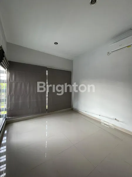 image RUMAH TERAWAT DALAM KOMPLEK CINERE DELTA RESIDENCE DEPOK (6)