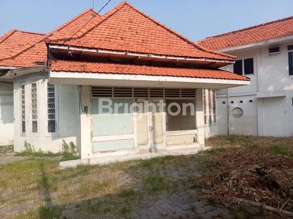 image HUNIAN HOOK STRATEGIS DI JALAN RAYA BESAR SURABAYA (2)