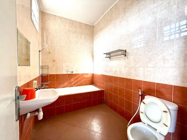 image SEWA RUMAH LUAS SIAP HUNI (7)