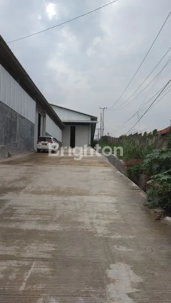 image GUDANG BARU  DI BY PASS SOEKARNO HATTA (5)