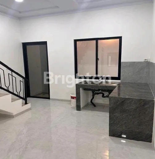 image RUMAH BARU BANGUNAN FULL 3 LANTAI DI DURI KOSAMBI. JAKARTA BARAT  (6)