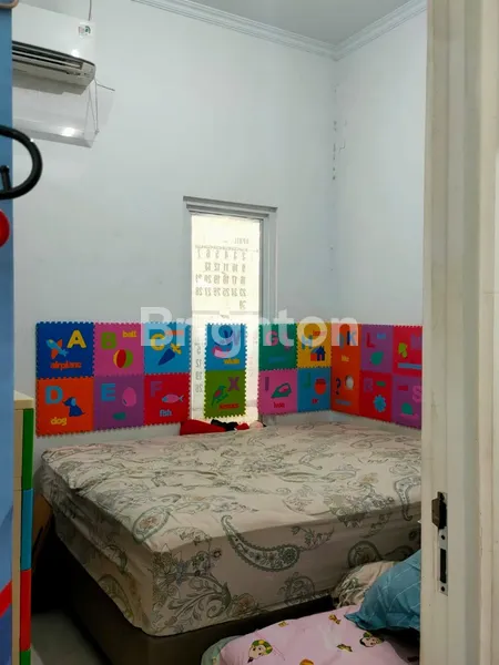 image RUMAH WISATA SEMANGGI WONOREJO RUNGKUT SURABAYA, ROW 2 MOBIL, NEGO (2)