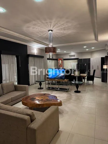 image LUXURY VILLA 4 BEDROOM WITH OCEAN VIEW IN UNGASAN, BALI (5)