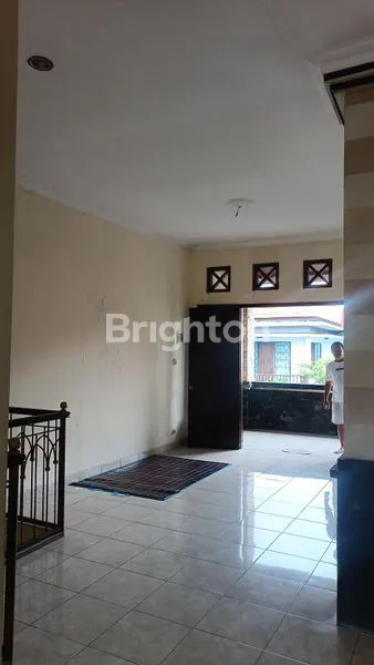 image JUAL RUMAH TERAWAT 2LANTAI-DIPUSAT KOTA PANJER (6)