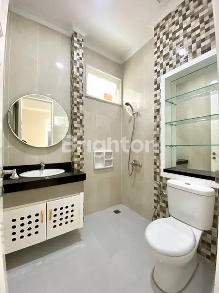 image RUMAH MEWAH NYAMAN FULL FURNISHED DI LIPPO CIKARANG (8)