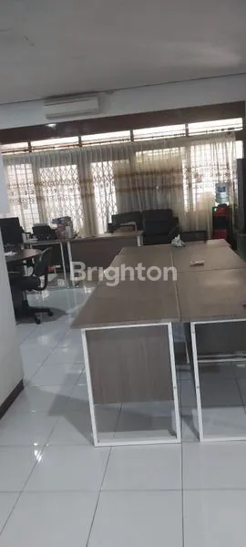 image RUMAH MEWAH DI JL. DANAU SINGKARAK – MEDAN \\\\U2728 (5)