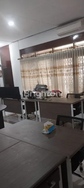 image RUMAH MEWAH DI JL. DANAU SINGKARAK – MEDAN \\\\U2728 (6)