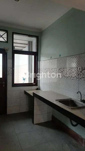 image SEWA RUMAH 3KT DEKAT KE RENON (6)