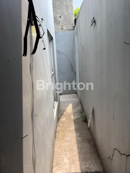 image RUMAH HUNIAN 3 KT UNIK  DAN EXCLUSIVE 2 LANTAI BERGAYA EROPA DI AREA ARCAMANIK CISARANTEN KULON BANDUNG (4)