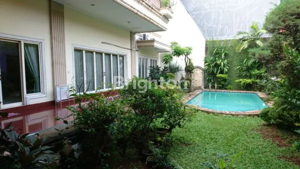 image RUMAH MEWAH FULL FURNISHED DI RAWAMANGUN JAKARTA TIMUR  (1)