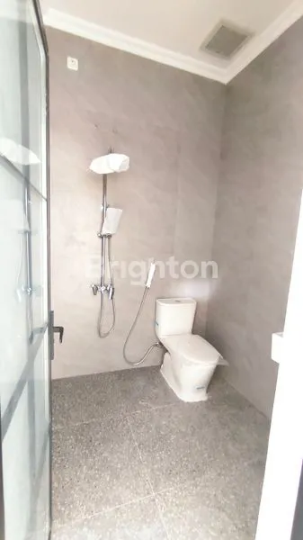 image RUMAH JUAL BULEVAR HIJAU HARAPAN INDAH BEKASI BANGUNAN BARU MODERN MINIMALIS SIAP HUNI (8)