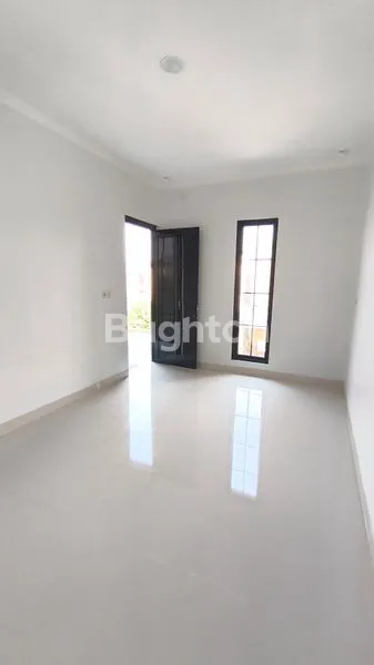image RUMAH JUAL BULEVAR HIJAU HARAPAN INDAH BEKASI BANGUNAN BARU MODERN MINIMALIS SIAP HUNI (5)