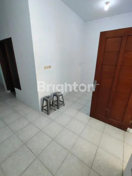 image RUMAH SEWA TANJUNG DUREN 5X11. 1½ LANTAI ROW 2 MOTOR LEGA (7)