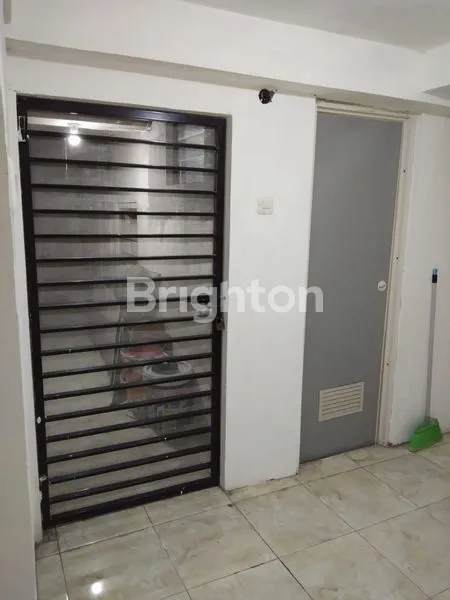 image MAU CEPAT LAKU RUMAH SIAP HUNI DI NGAGEL SURABAYA (5)