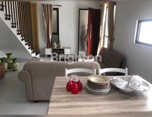 image RUMAH CANTIK CLUSTER ELITE BELAKANG ALANA (2)